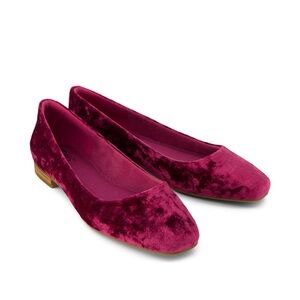 Toms Red Velvet Flats with Classic Design
